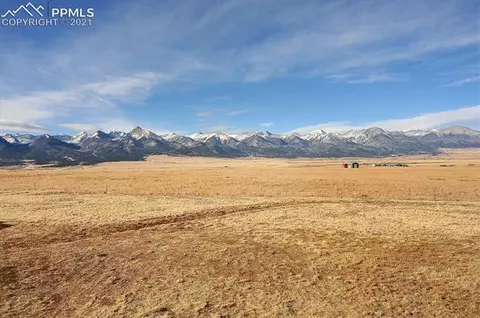 927 Howe Rd, Westcliffe, CO 81252 photo 2