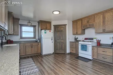927 Howe Rd, Westcliffe, CO 81252 photo 12