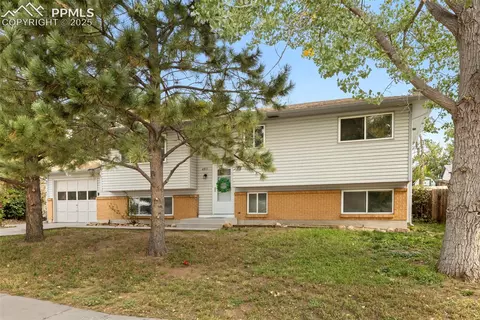 4911 Sonata Dr, Colorado Springs, CO 80918