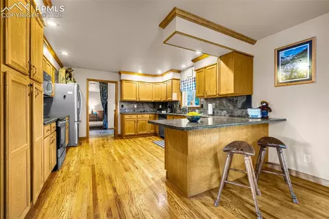 Kitchen - 143 Ring Rd, Guffey, CO 80820 photo 2 of 2