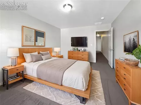 2122 Phillips Aly, Colorado Springs, CO 80910