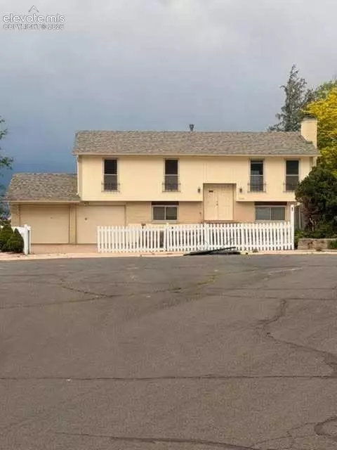 5260 Redondo Cir, Colorado Springs, CO 80918