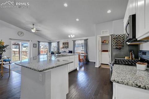10002 Emerald Vista Dr, Peyton, CO 80831 photo 4