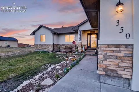 350 E Chadwick Dr, Pueblo West, CO 81007