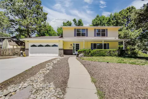 3248 W Parade Cir, Colorado Springs, CO 80917
