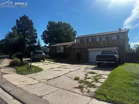 5245 Borrego Dr, Colorado Springs, CO 80918