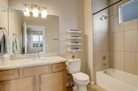 Bath - 10877 Rolling Mesa Dr, Peyton, CO 80831 photo 3 of 4