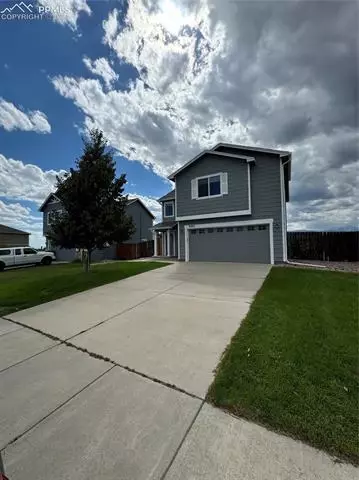 9205 Sand Myrtle Dr, Colorado Springs, CO 80925