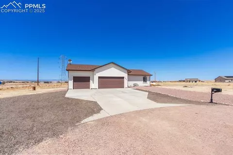 1075 E Buffalo Bill Ln, Pueblo West, CO 81007