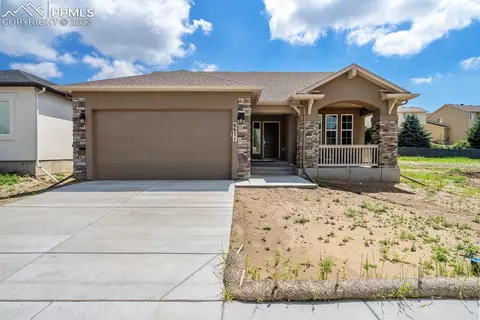6671 Vistancia Ave, Colorado Springs, CO 80922