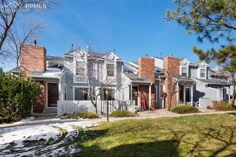 6877 Los Reyes Cir, Colorado Springs, CO 80918