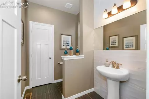 13437 Park Meadows Dr, Peyton, CO 80831 photo 16
