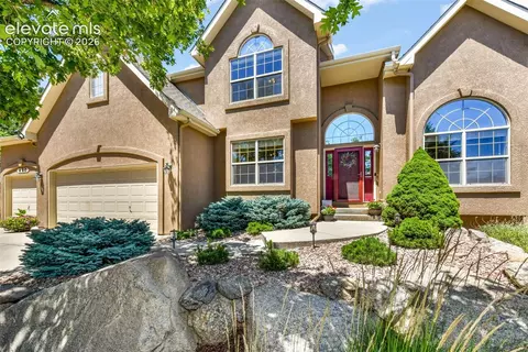470 Paisley Dr, Colorado Springs, CO 80906