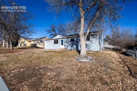 1911 Del Mar Dr, Colorado Springs, CO 80910