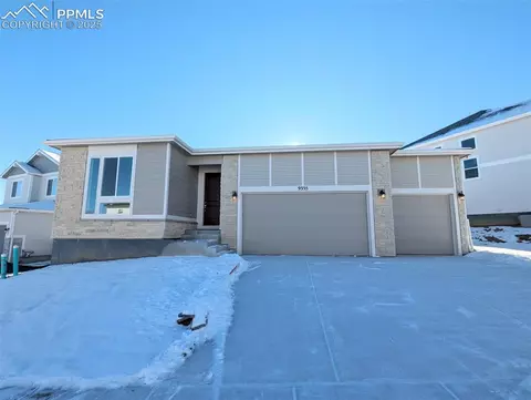 9355 Graysill Ln, Colorado Springs, CO 80927