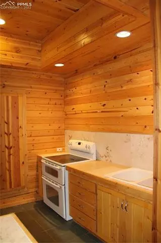 17130 Proffits Pt, Peyton, CO 80831 photo 8