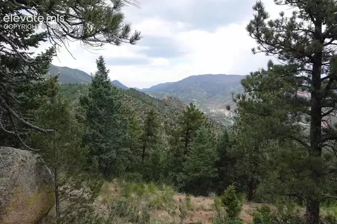 292 Sugarloaf Rd, Manitou Springs, CO 80829