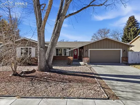 4714 Hackamore Dr, Colorado Springs, CO 80918