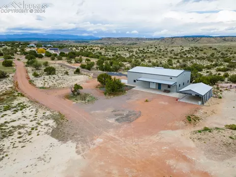 293 Top Notch Trl, Penrose, CO 81240