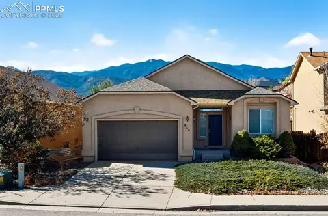 546 Crown Hill Mesa Dr, Colorado Springs, CO 80905