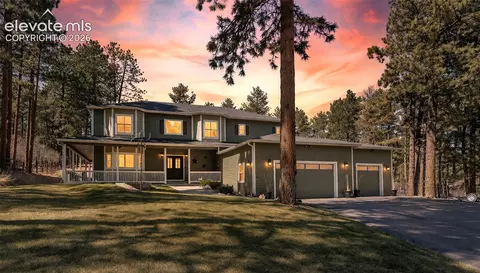 4745 Cheyenne Dr, Larkspur, CO 80118