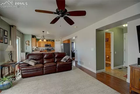 8443 Saddleman Rd, Peyton, CO 80831 photo 8