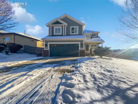7707 Orange Sunset Dr, Colorado Springs, CO 80922