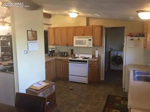34305 Antioch Rd, Yoder, CO 80864 photo 5