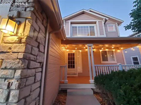 6110 Oakwood Blvd, Colorado Springs, CO 80923