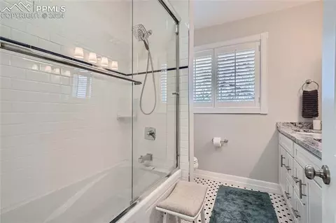1201 La Paloma Way, Colorado Springs, CO 80905