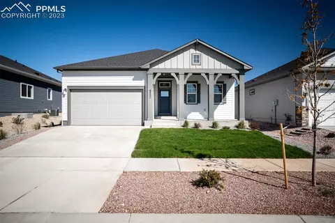 9521 Bugaboo Dr, Colorado Springs, CO 80924