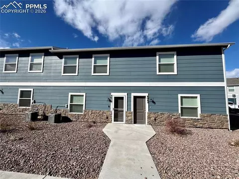 4050 Warthog Hts, Colorado Springs, CO 80916