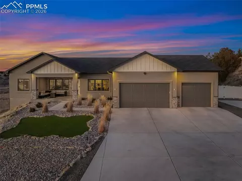 113 W Alexis Dr, Pueblo West, CO 81007