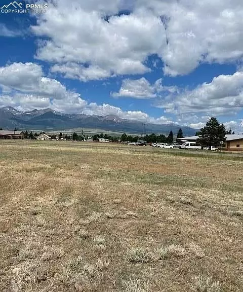 302 Hermit Ln, Westcliffe, CO 81252