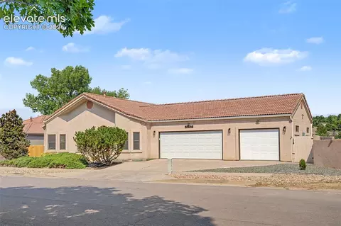 3350 Templeton Gap Rd, Colorado Springs, CO 80907