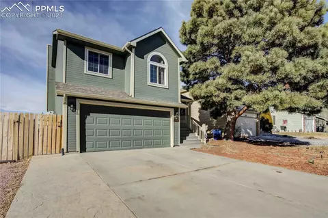 1330 Ride Ln, Colorado Springs, CO 80916
