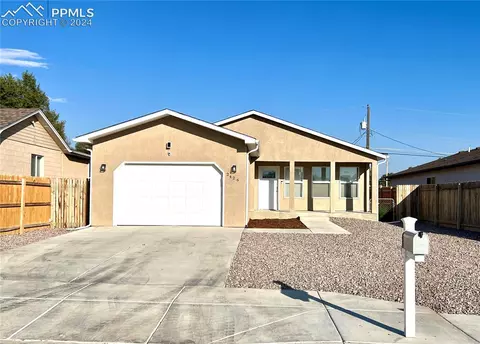 2426 Atlanta Ave, Pueblo, CO 81003