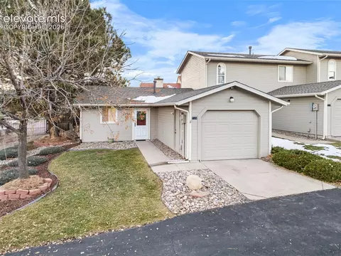 7504 Picacho Ct, Colorado Springs, CO 80920