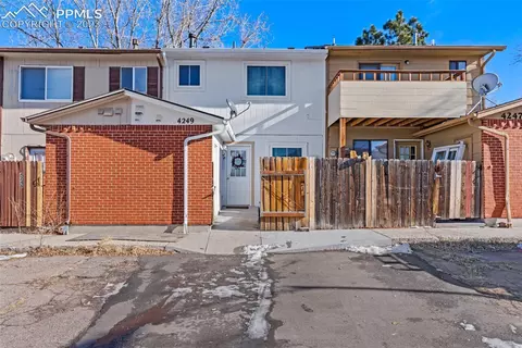 4249 Gills Mill Ct, Colorado Springs, CO 80910