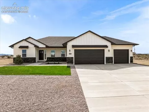 1239 N Rising Sun Pl, Pueblo West, CO 81007