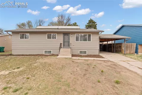 1334 Commanchero Dr, Colorado Springs, CO 80915
