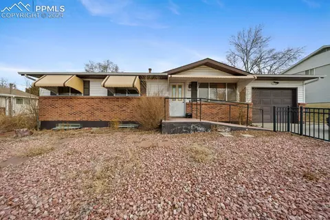 2110 Montezuma Dr, Colorado Springs, CO 80910
