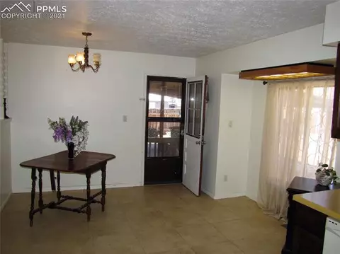 401 7th Ter, Florence, CO 81226 photo 9