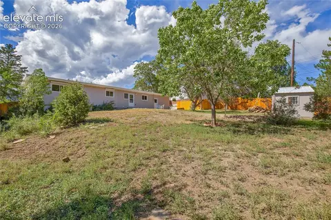 609 Crestridge Ave, Colorado Springs, CO 80906