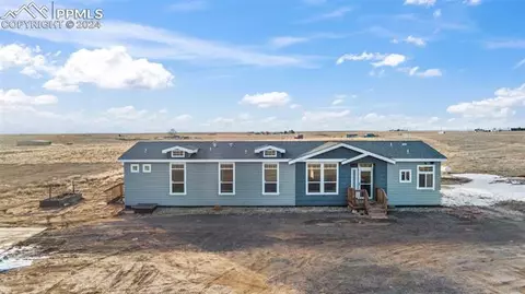 30295 Sanborn Rd, Yoder, CO 80864 photo 2