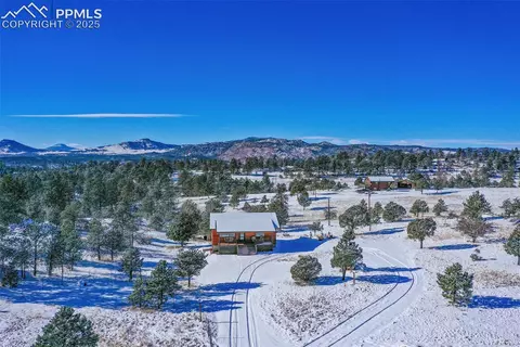 437 Chateau Vista Dr, Florissant, CO 80816