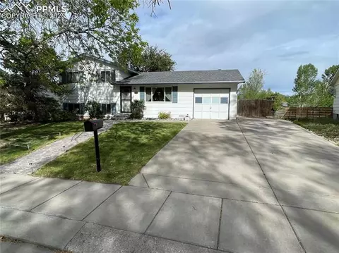 4620 Scenic Cir, Colorado Springs, CO 80917