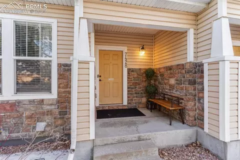 7428 Sandy Springs Pt, Fountain, CO 80817