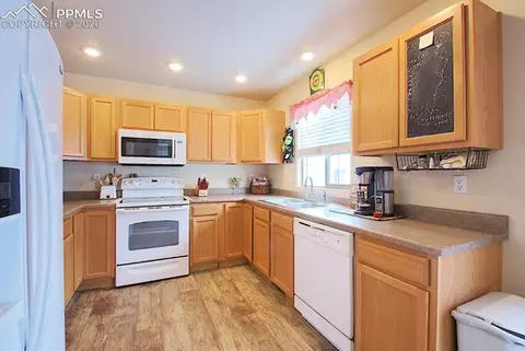 12077 Merrill Hts, Peyton, CO 80831 photo 8