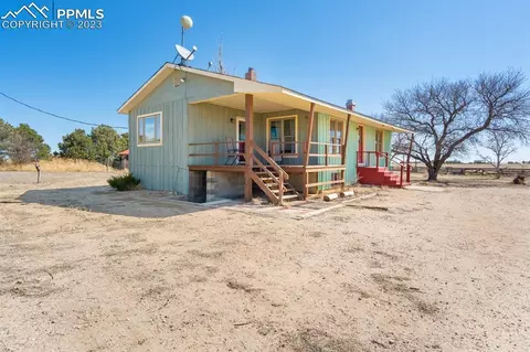 37550 Highway 94, Yoder, CO 80864 photo 2